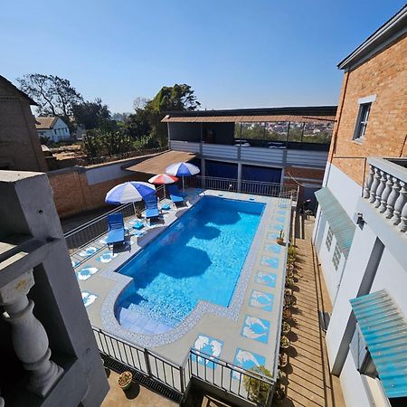 Chez Joel Bed & Breakfast Antsirabe Luaran gambar