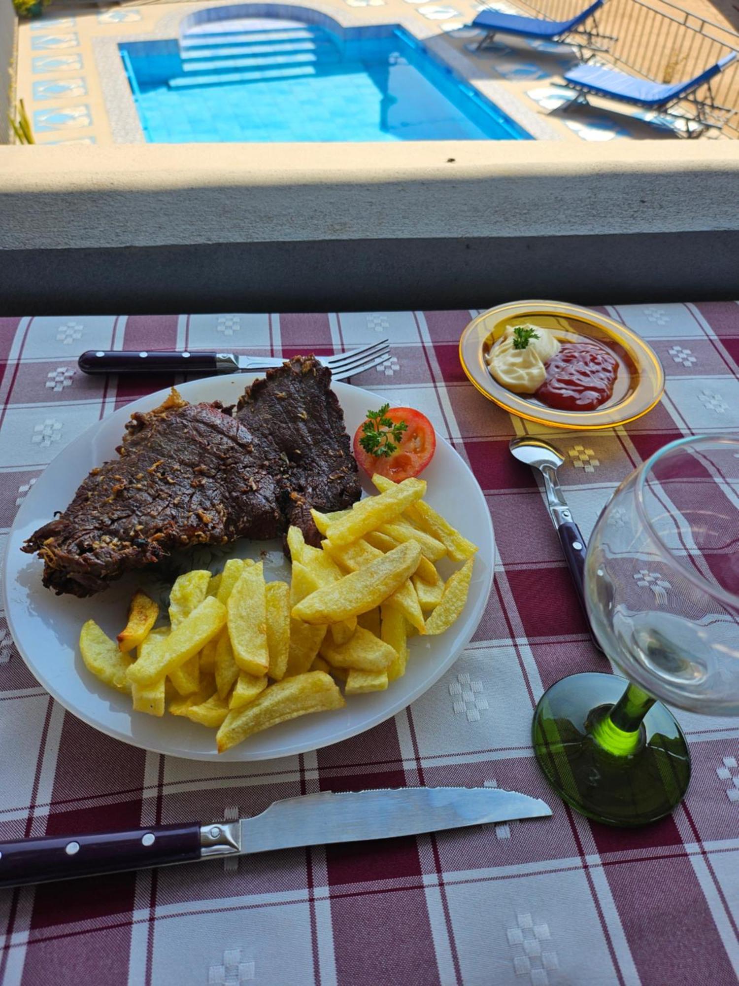 Chez Joel Bed & Breakfast Antsirabe Luaran gambar
