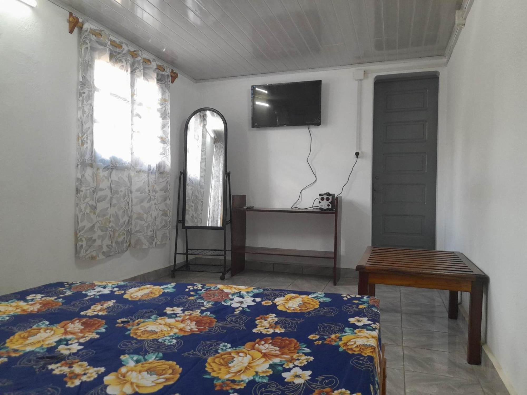 Chez Joel Bed & Breakfast Antsirabe Luaran gambar